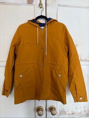 Volcom Men's Mustard Hooded Raincoat with Navy Lining